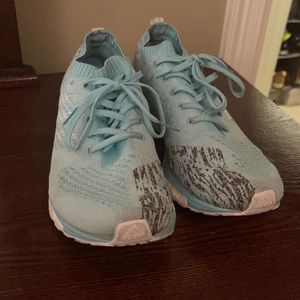 Adidas Parlay mint Green